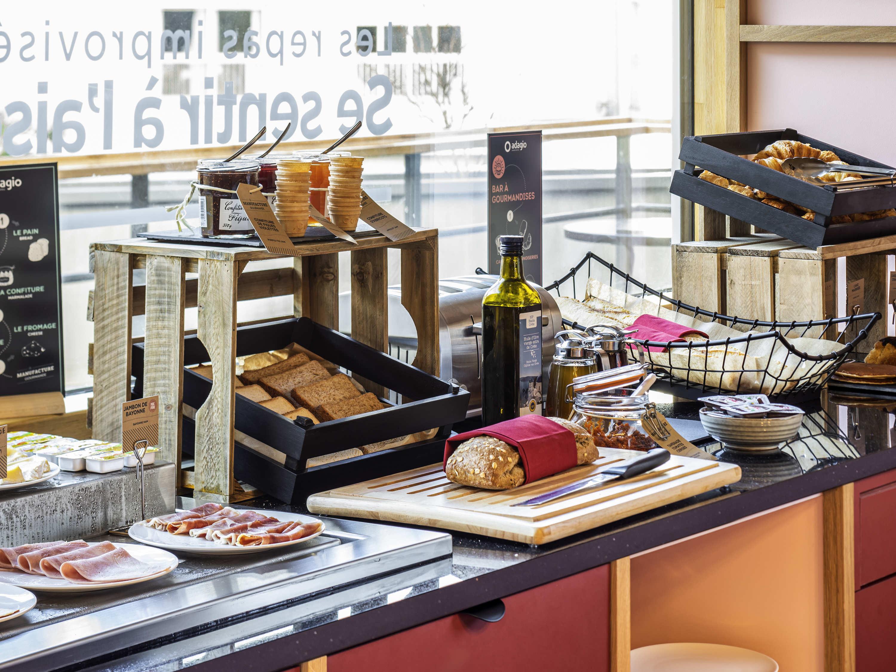Aparthotel Adagio Paris Suresnes Longchamp المظهر الخارجي الصورة